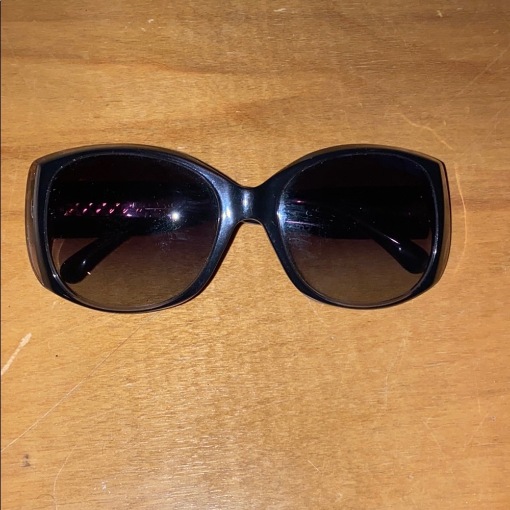 COPY - Chanel oversized sunglasses